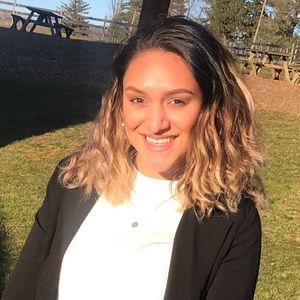 Meet your Posher, Rosy